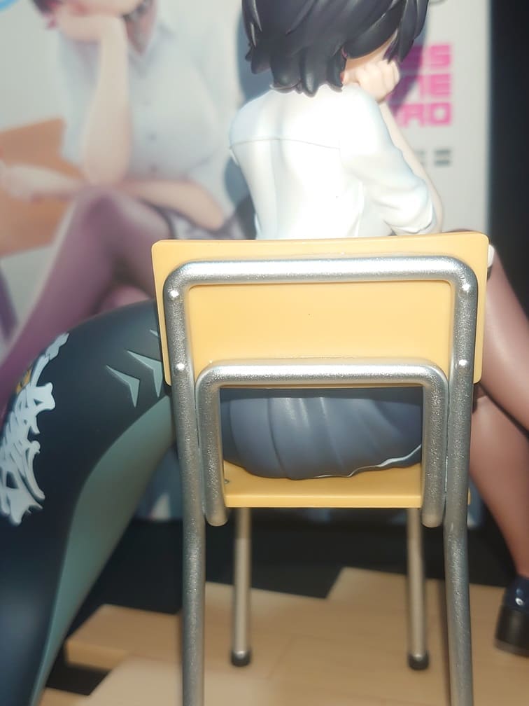 エレン　背中